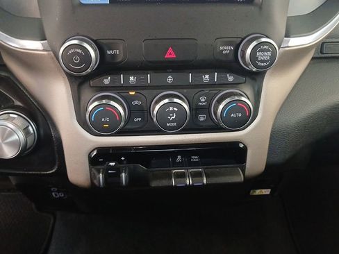 Used 2022 RAM 1500 Laramie AWD/4WD image 25