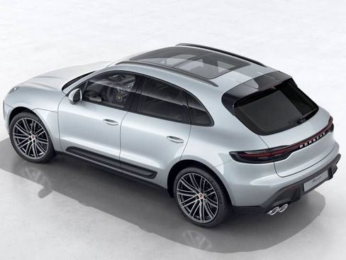 New 2026 Porsche Macan AWD/4WD image 4