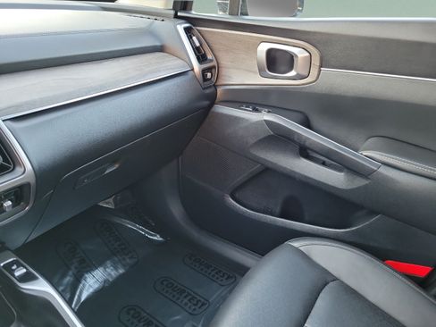 Used 2023 Kia Sorento X-Line EX AWD/4WD image 22