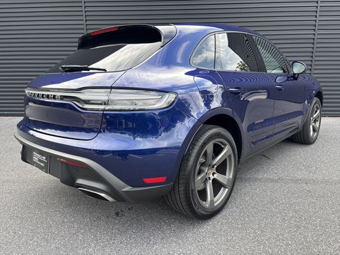 Certified 2026 Porsche Macan AWD/4WD image 5
