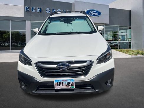 Used 2021 Subaru Outback Premium image 8