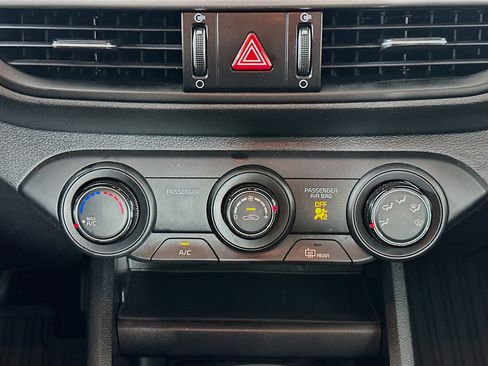 Used 2024 Kia Forte LXS w/ LXS Technology Package image 23