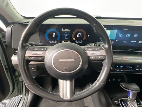 Used 2025 Hyundai Kona SEL AWD/4WD image 17