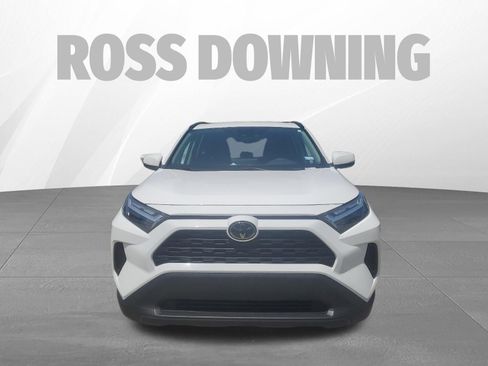Used 2025 Toyota RAV4 XLE FWD image 2