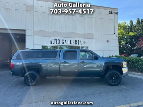 Used 2010 Chevrolet Silverado 2500 LT AWD/4WD image 1