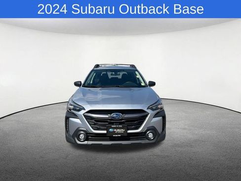 Used 2024 Subaru Outback AWD/4WD image 16