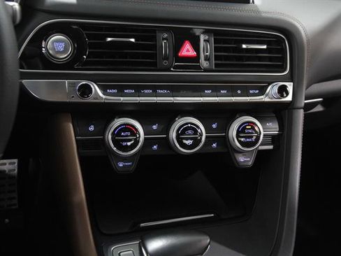 Used 2020 Genesis G70 3.3T w/ Elite Package image 14