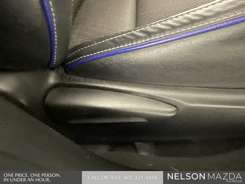 Used 2019 Toyota Corolla SE image 28