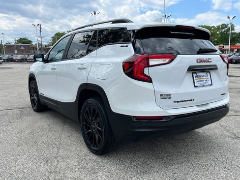 Certified 2023 GMC Terrain SLE w/ Driver Convenience Package AWD/4WD image 8