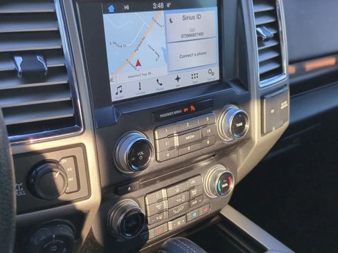 Used 2016 Ford F150 Lariat w/ Equipment Group 502A Luxury image 26