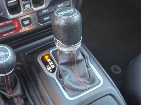 Certified 2019 Jeep Wrangler Unlimited Rubicon image 33