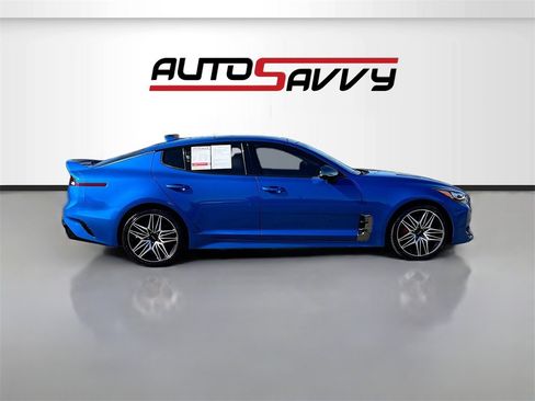 Used 2022 Kia Stinger GT2 image 8
