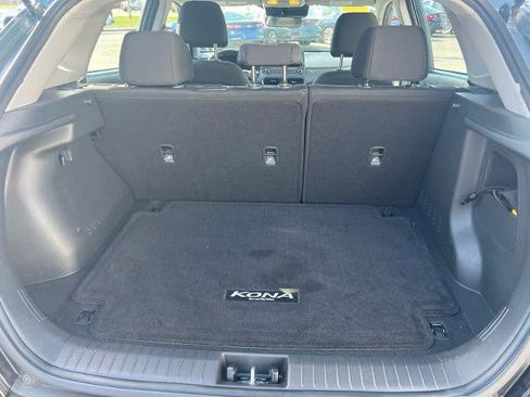 Used 2022 Hyundai Kona SE AWD/4WD image 11