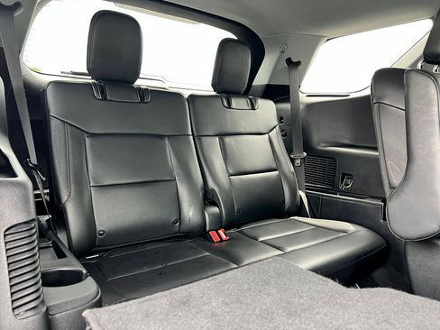 Used 2023 Ford Explorer XLT w/ Equipment Group 202A image 26