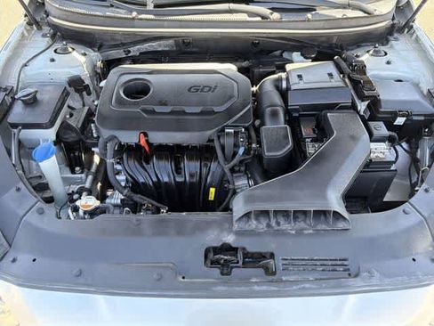 Used 2018 Hyundai Sonata SE image 11