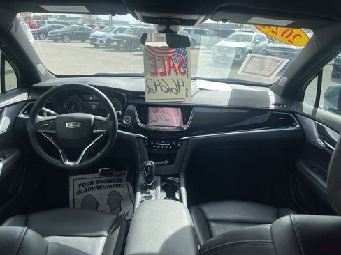 Used 2024 Cadillac XT6 Sport image 24