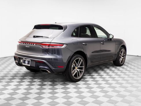 Certified 2026 Porsche Macan AWD/4WD image 8