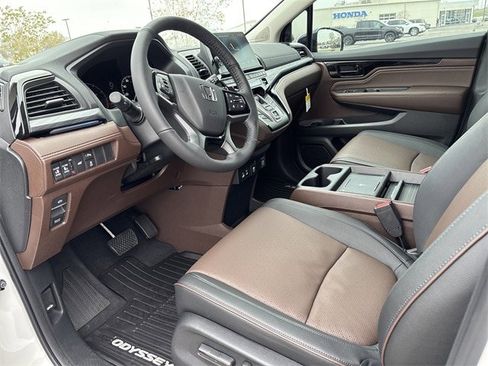 New 2026 Honda Odyssey Elite image 10