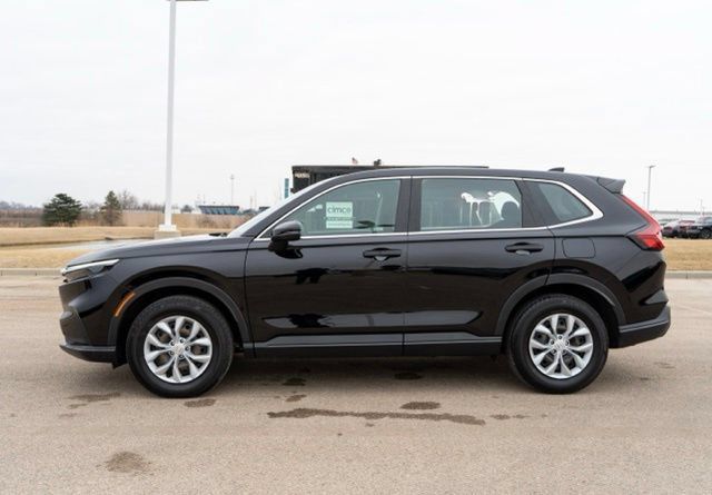 Used 2024 Honda CR-V LX image 4