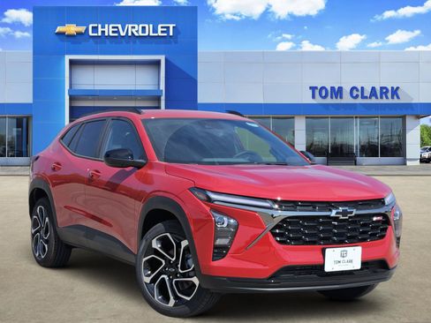 New 2026 Chevrolet Trax RS w/ Driver Confidence Package FWD image 1