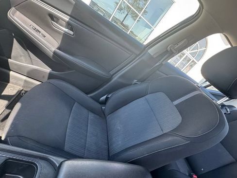 Used 2024 Nissan Sentra SV FWD image 26