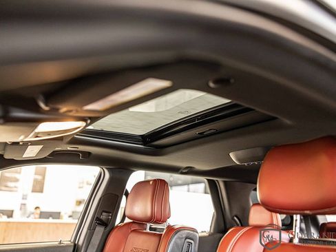 Used 2018 Dodge Durango SRT w/ Technology Group image 20