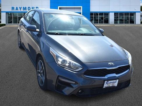 Used 2019 Kia Forte S image 9