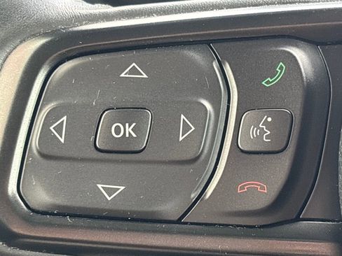 Used 2021 Jeep Wrangler Unlimited Sport image 17