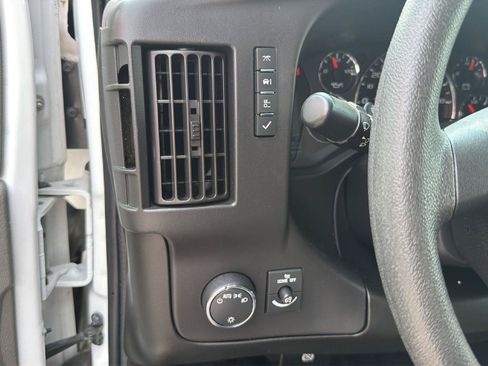 Used 2022 Chevrolet Express 2500 LS RWD image 13