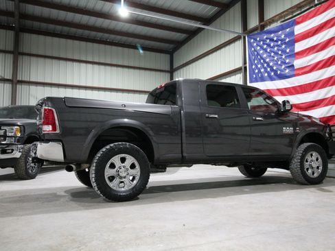 Used 2017 RAM 2500 Laramie w/ Protection Group AWD/4WD image 12