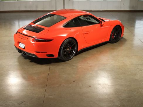 Used 2017 Porsche 911 Carrera GTS RWD image 7