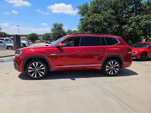 Used 2021 Volkswagen Atlas SEL Premium image 6