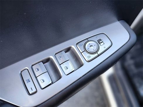 Used 2021 Hyundai Palisade SE image 18