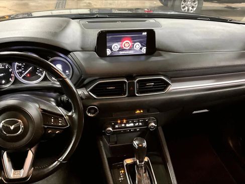 Used 2019 MAZDA CX-5 Touring image 6