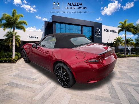 New 2026 MAZDA MX-5 Miata Grand Touring RWD image 8