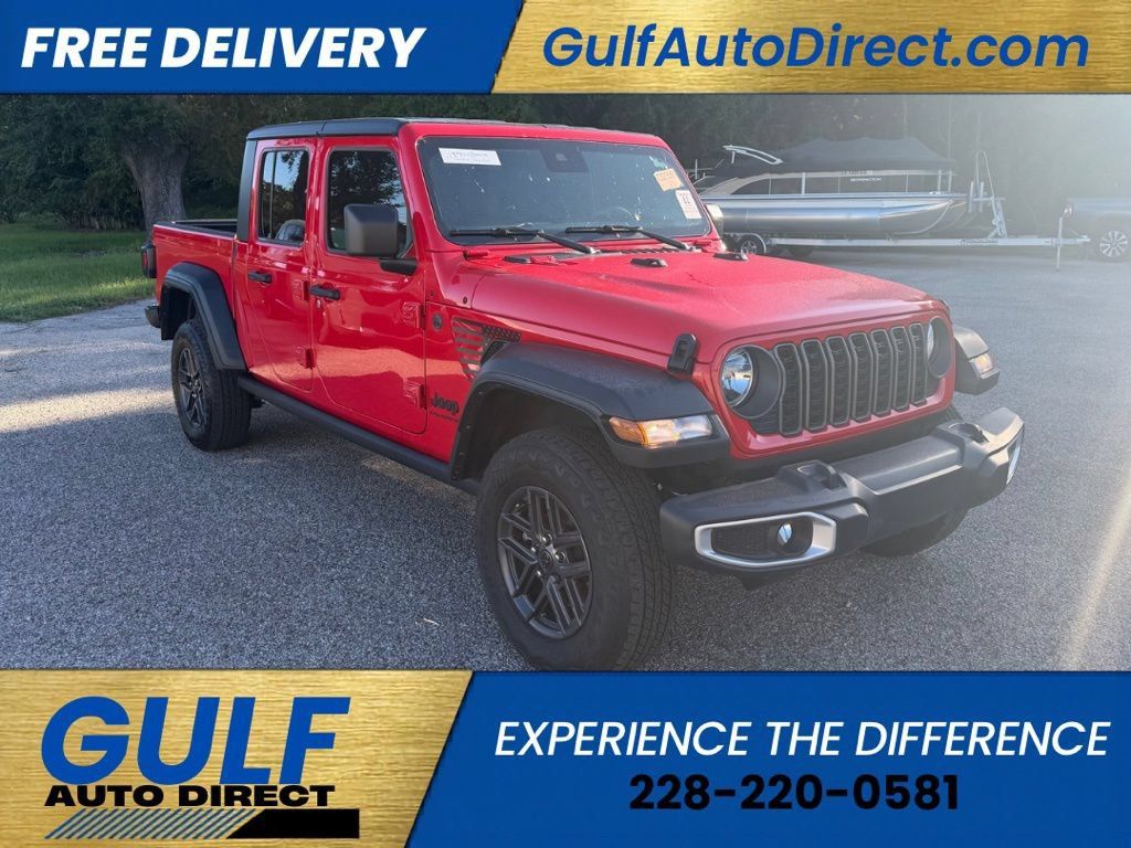 Used 2025 Jeep Gladiator Sport AWD/4WD image 1
