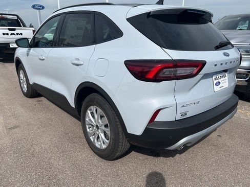 New 2025 Ford Escape Active w/ Active Premium Tech Pack image 4