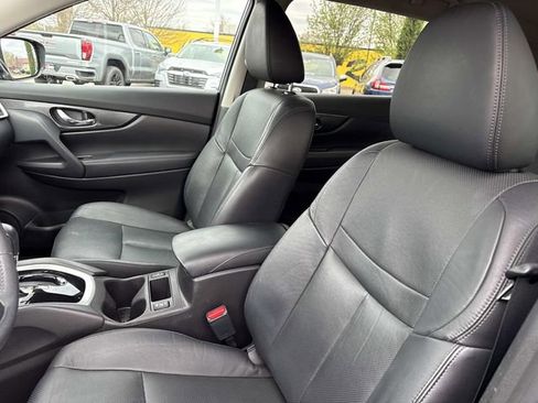 Used 2015 Nissan Rogue SL w/ SL Premium Package image 14