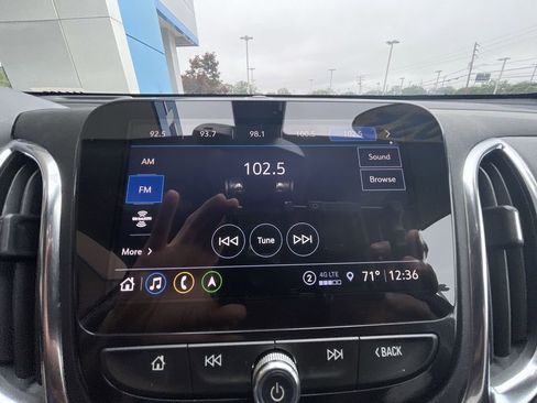 Certified 2022 Chevrolet Equinox Premier FWD image 14