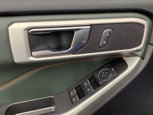 Used 2022 Ford Explorer Timberline image 10