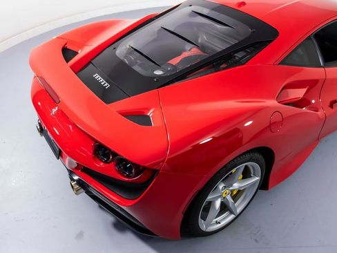 Certified 2022 Ferrari F8 Tributo image 21