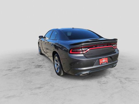 Used 2022 Dodge Charger SXT w/ Blacktop Package image 6