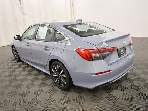 Certified 2024 Honda Civic EX image 5