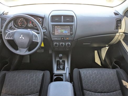 Used 2020 Mitsubishi Outlander Sport ES image 14