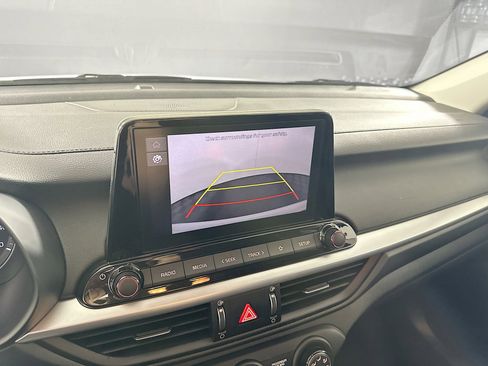 Used 2024 Kia Forte LXS image 21