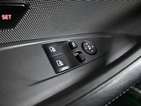 Used 2024 BMW M4 xDrive Competition image 27