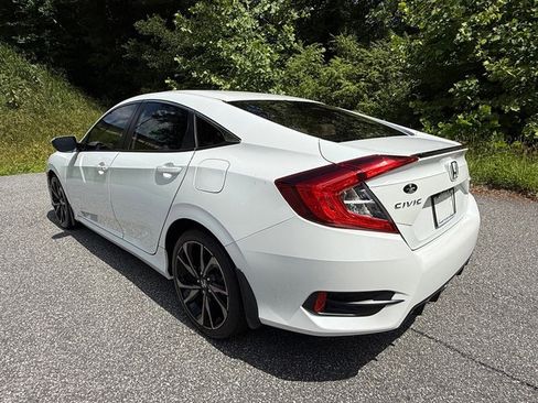 Used 2020 Honda Civic Sport image 8