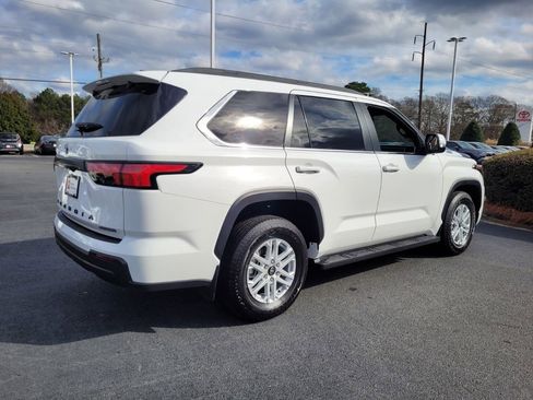 Certified 2025 Toyota Sequoia SR5 image 12