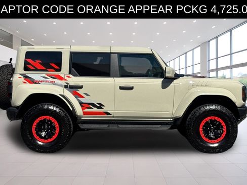 Used 2025 Ford Bronco Raptor AWD/4WD image 3