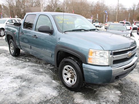Used 2011 Chevrolet Silverado 1500 LT image 4